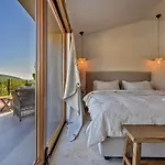 Glass Gym, Tennis, & Pool Bond Mansion