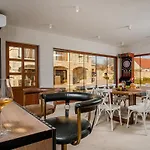 Glass Gym, Tennis, & Pool Bond Mansion Cera